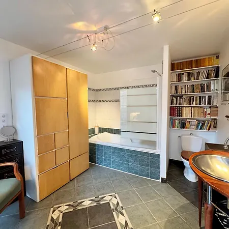 La Maison De Larsenal, Le Coin Des Createurs En Centre De Holiday home Rennes